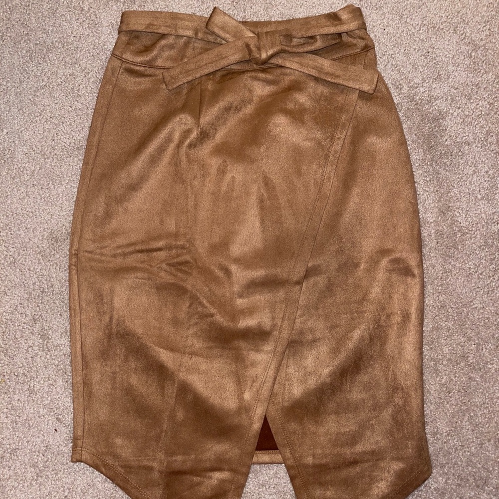 LAST ONE!  Brown Skirt